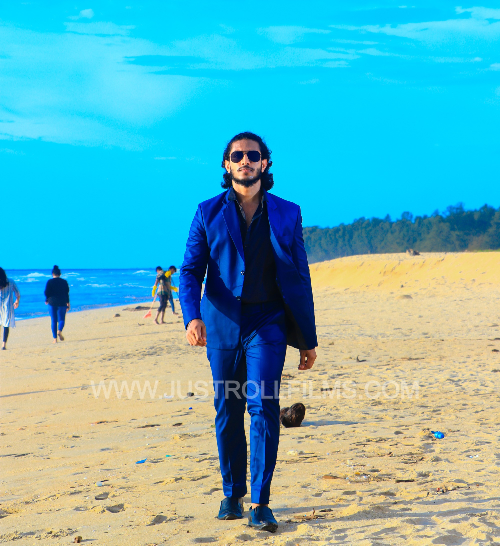 "It wasn’t an easy task to get so many people on the Set" says lead actor Deekshith Sorake